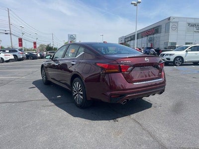 2023 Nissan Altima SV