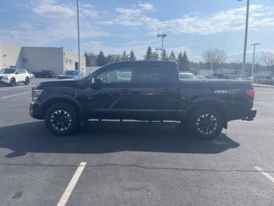 2024 Nissan TITAN Crew Cab PRO-4X®