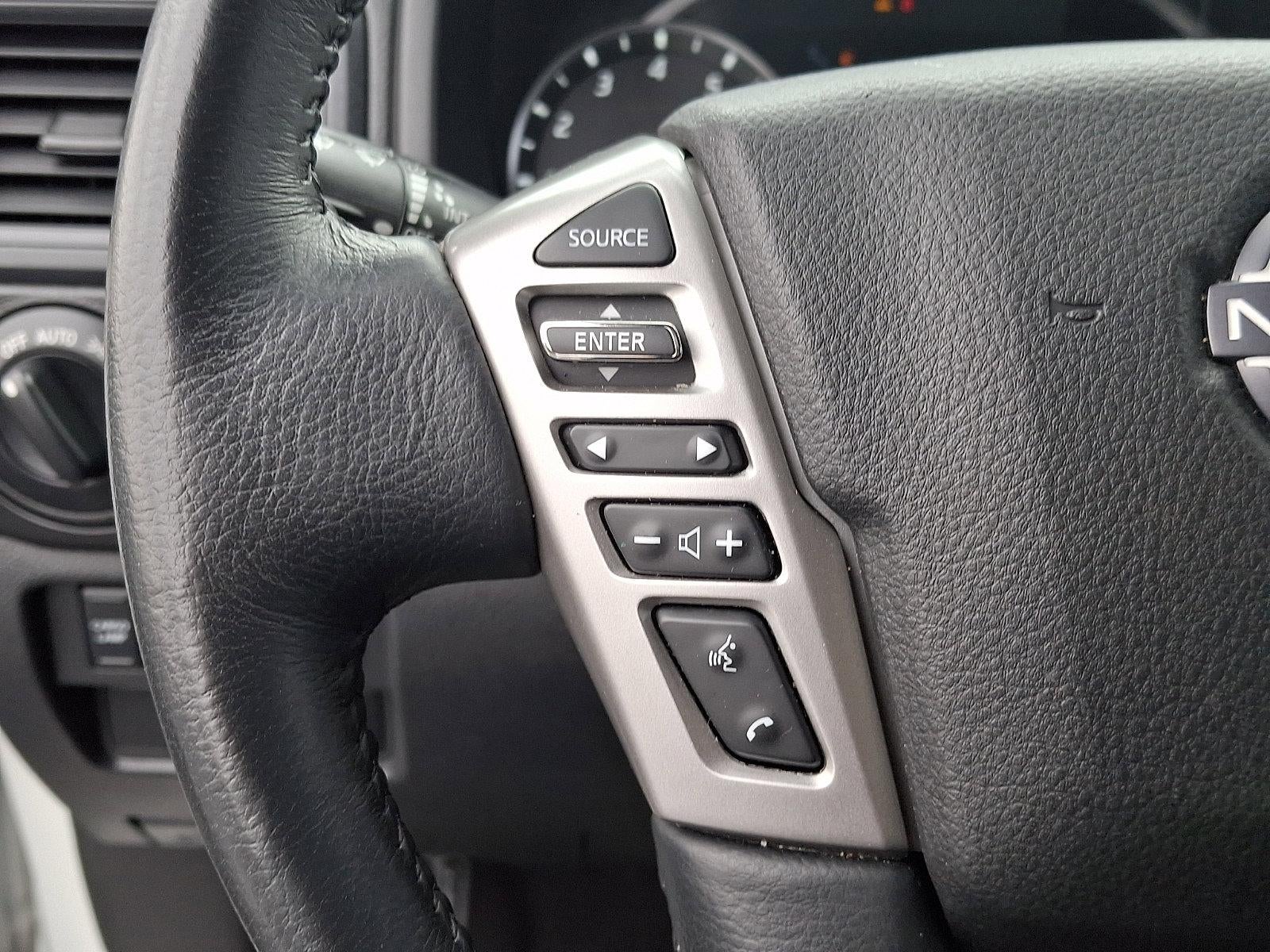 2023 Nissan TITAN Crew Cab SV