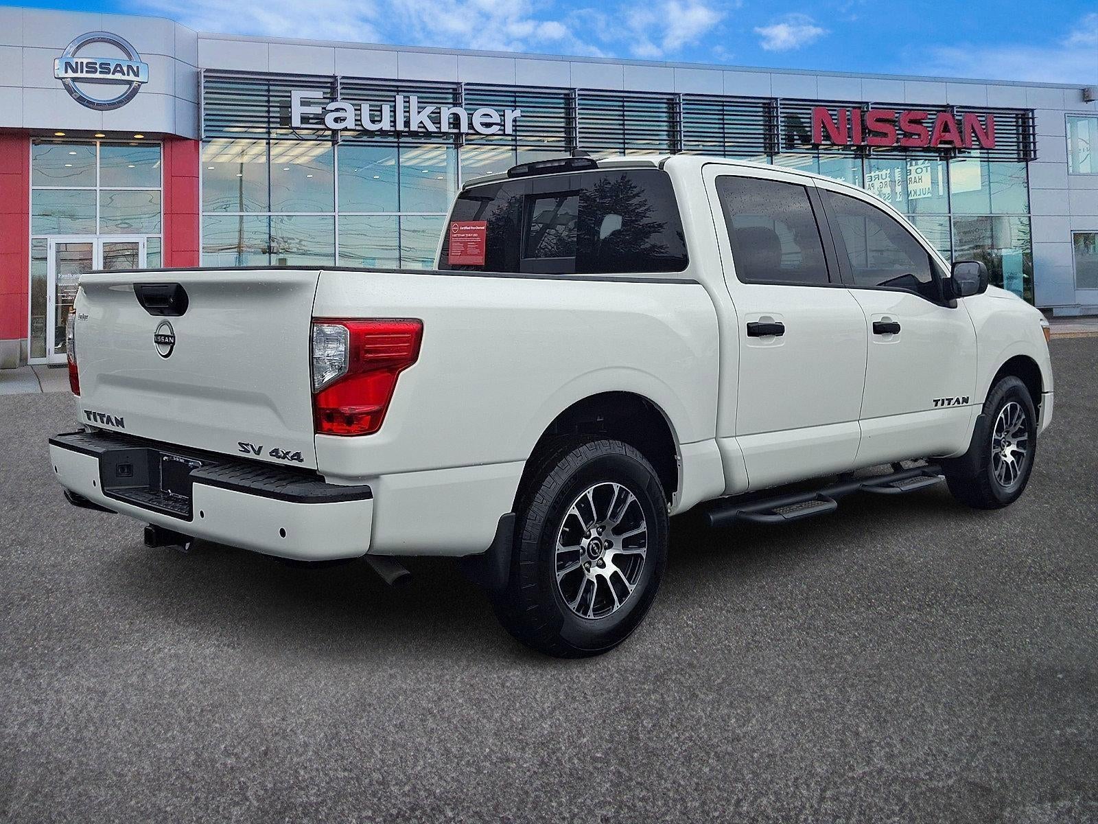 2023 Nissan TITAN Crew Cab SV