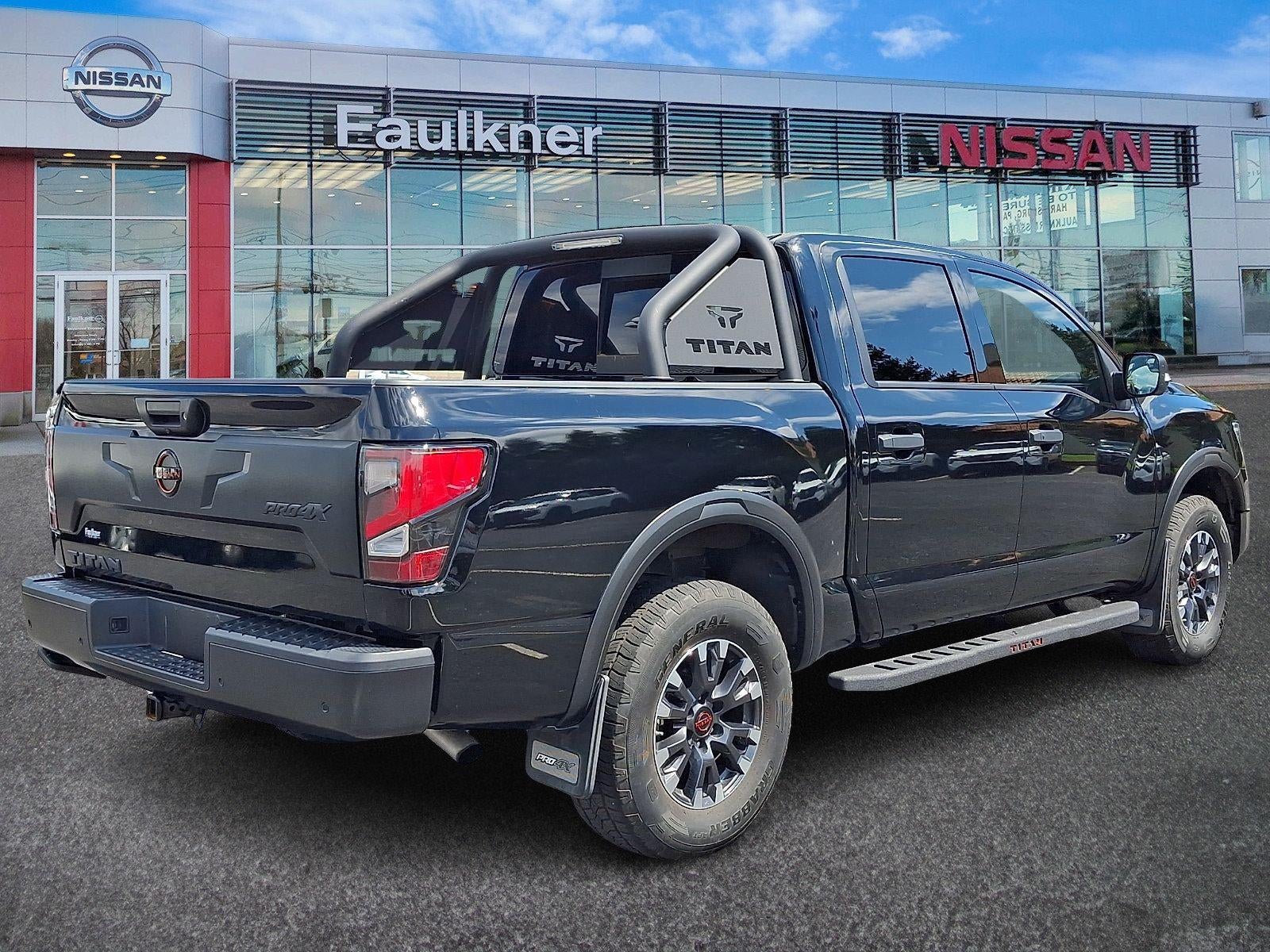 2023 Nissan TITAN Crew Cab PRO-4X®