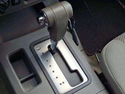 2016 Nissan Frontier 4WD Crew Cab SWB Auto SV
