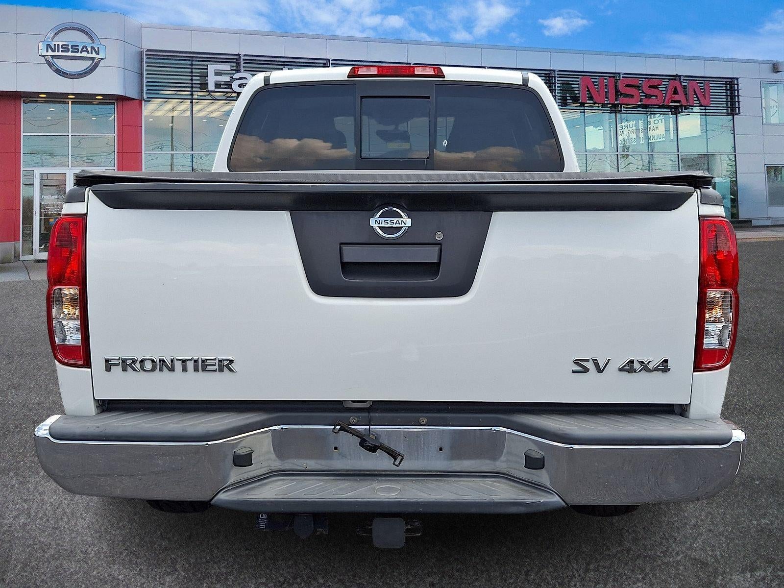 2016 Nissan Frontier 4WD Crew Cab SWB Auto SV
