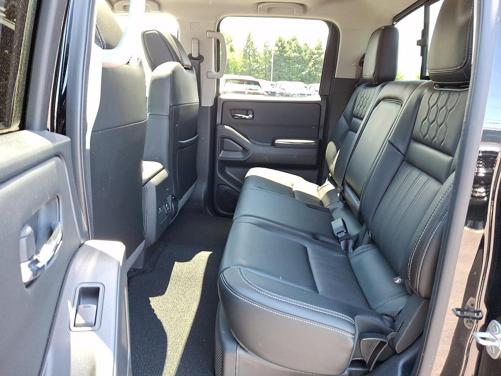 2024 Nissan Frontier Crew Cab SL