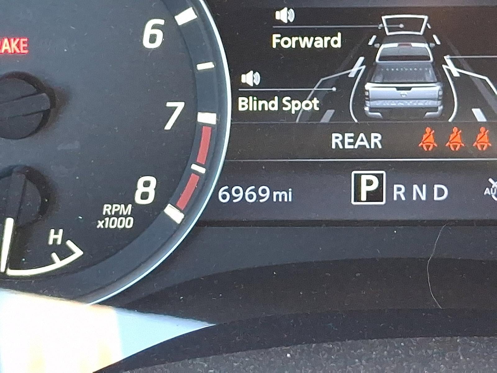 2024 Nissan Frontier Crew Cab SL