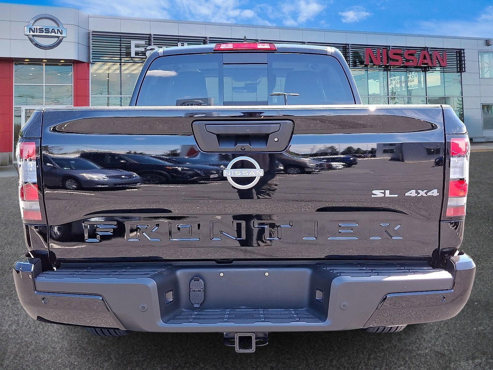 2024 Nissan Frontier Crew Cab SL