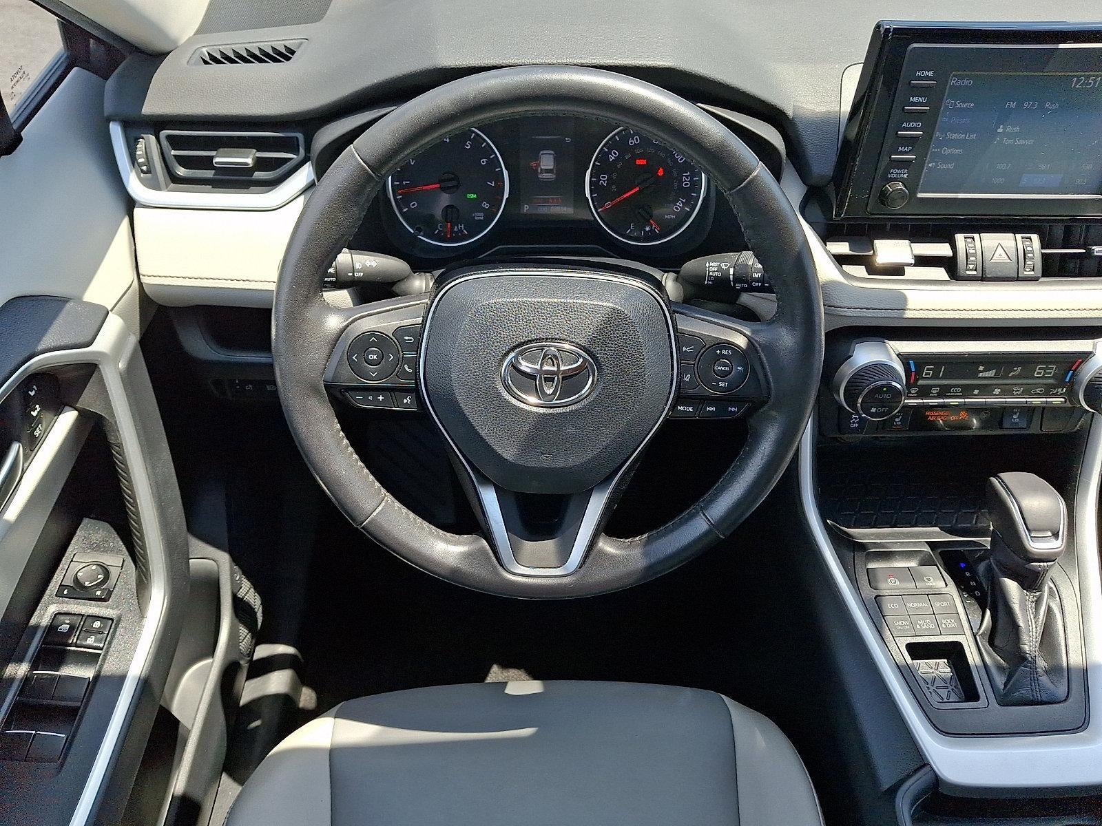2019 Toyota RAV4 XLE Premium AWD (Natl)