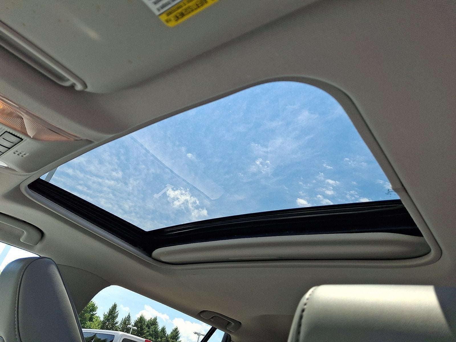 2019 Toyota RAV4 XLE Premium AWD (Natl)