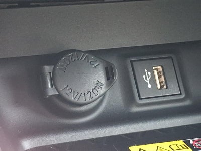 2024 Toyota RAV4 XLE Premium AWD (Natl)