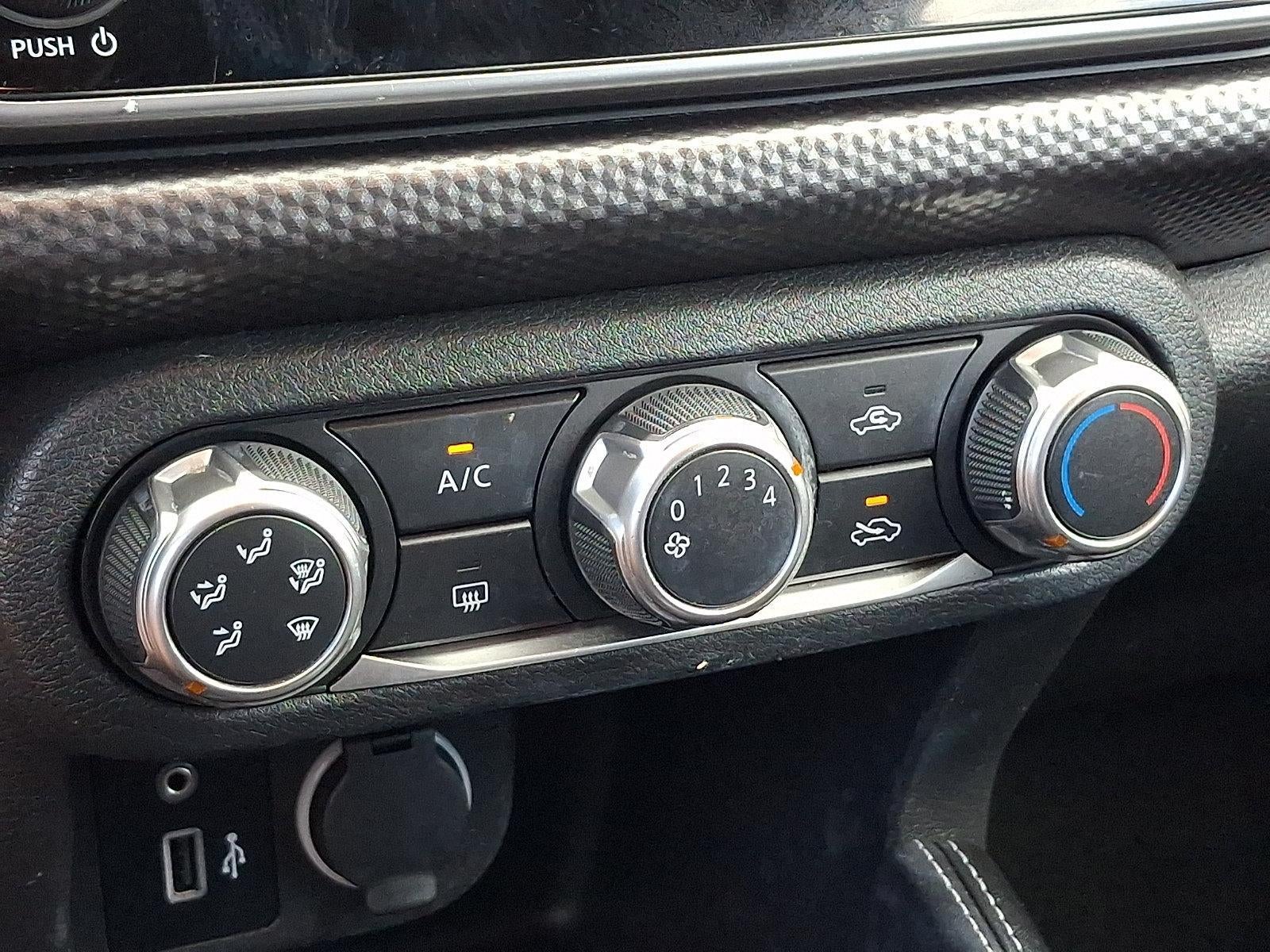 2019 Nissan Kicks S
