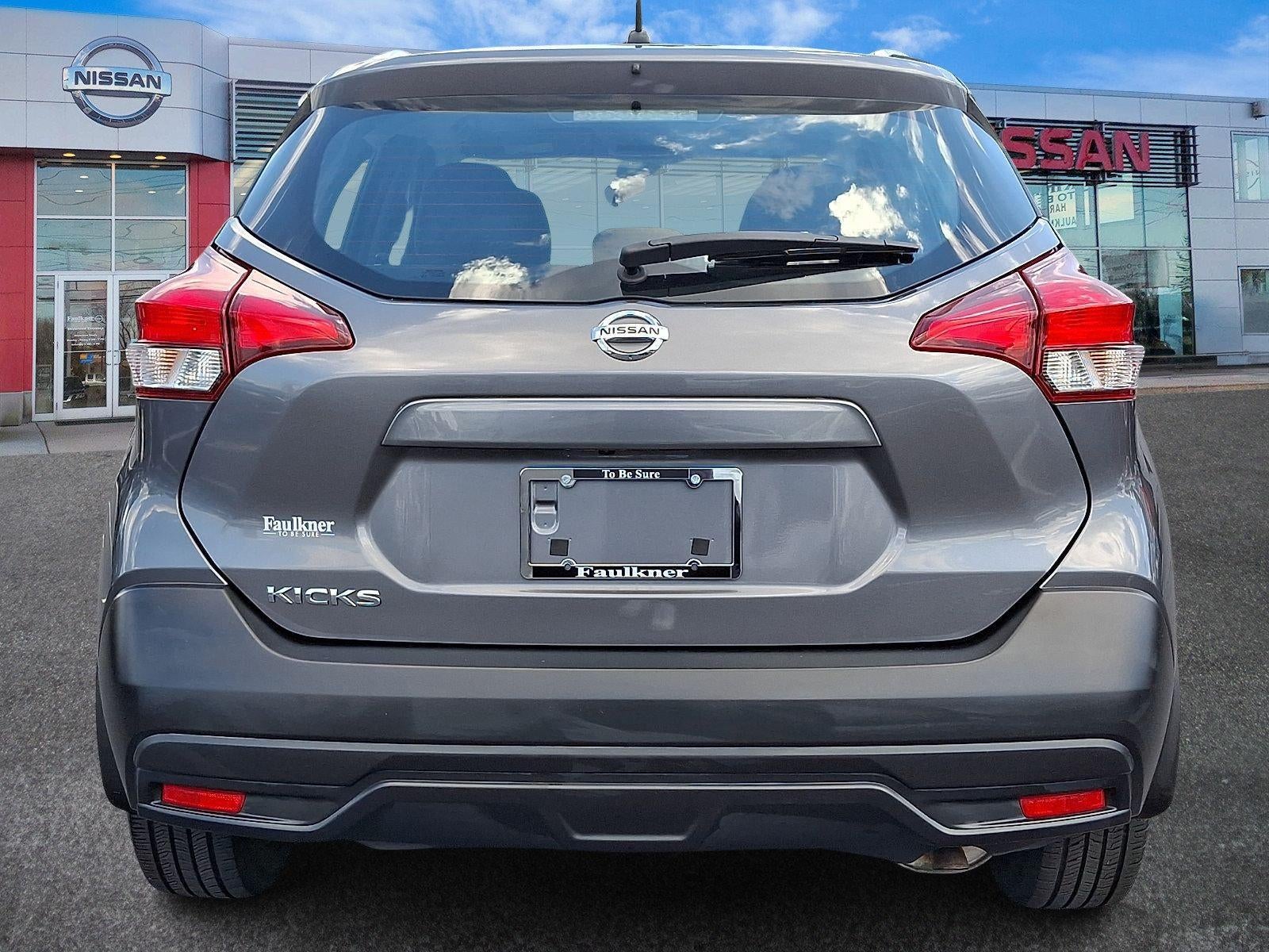 2019 Nissan Kicks S
