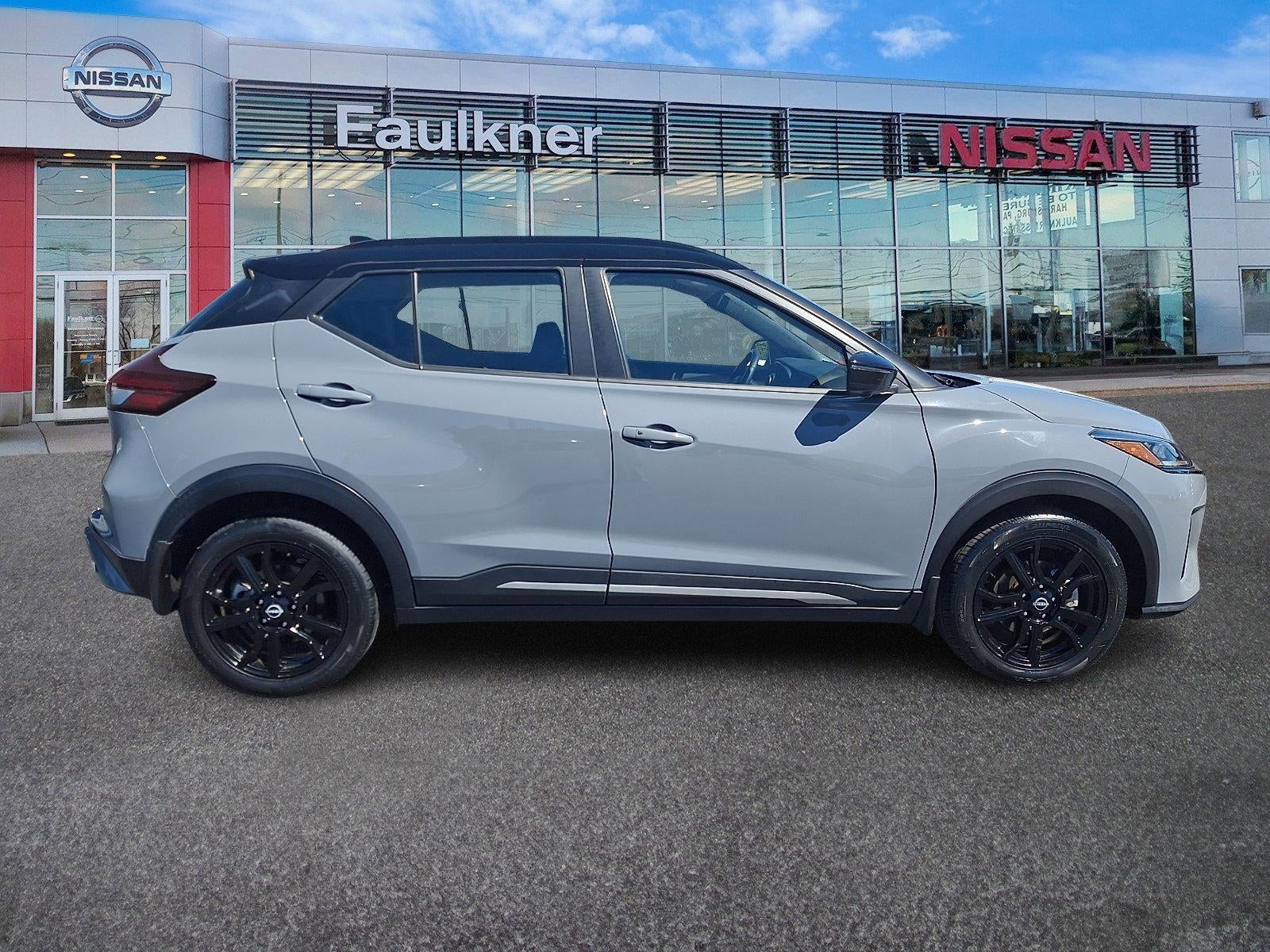 2023 Nissan Kicks SR