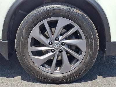 2016 Nissan Rogue AWD 4dr SL