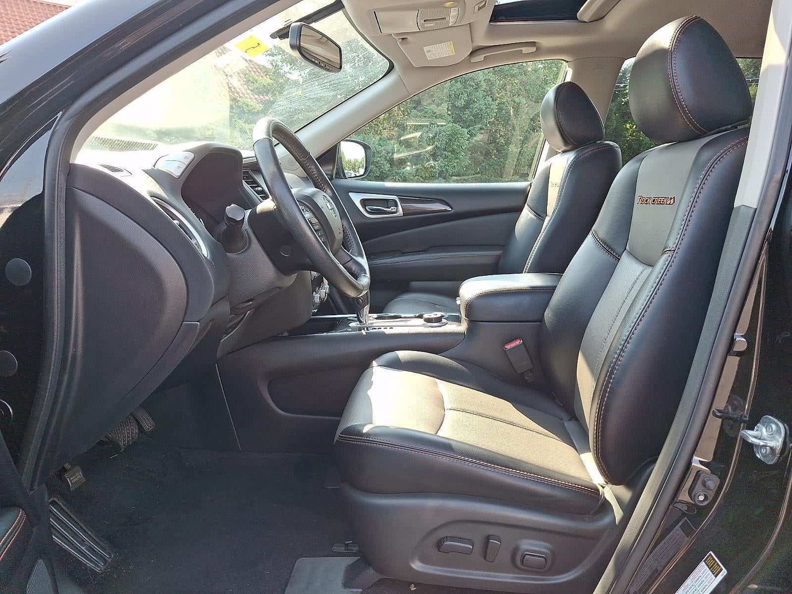2020 Nissan Pathfinder SL