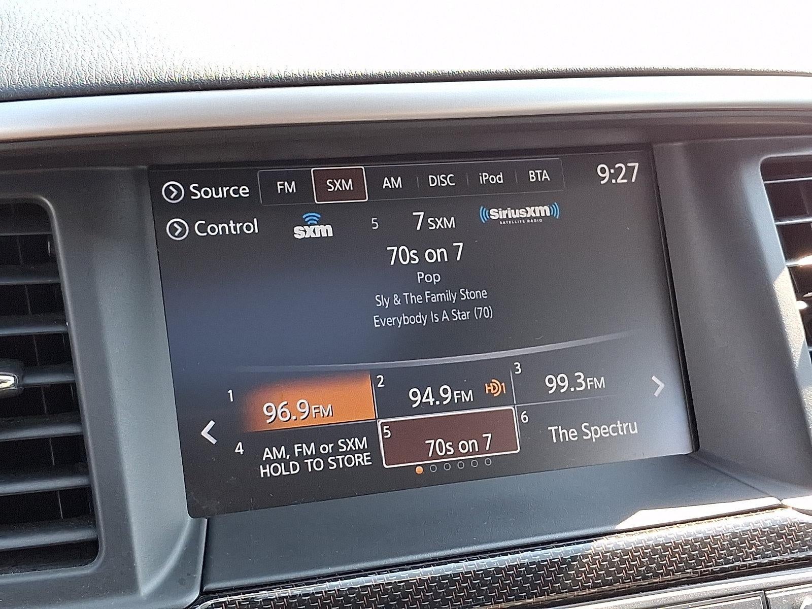 2020 Nissan Pathfinder SL