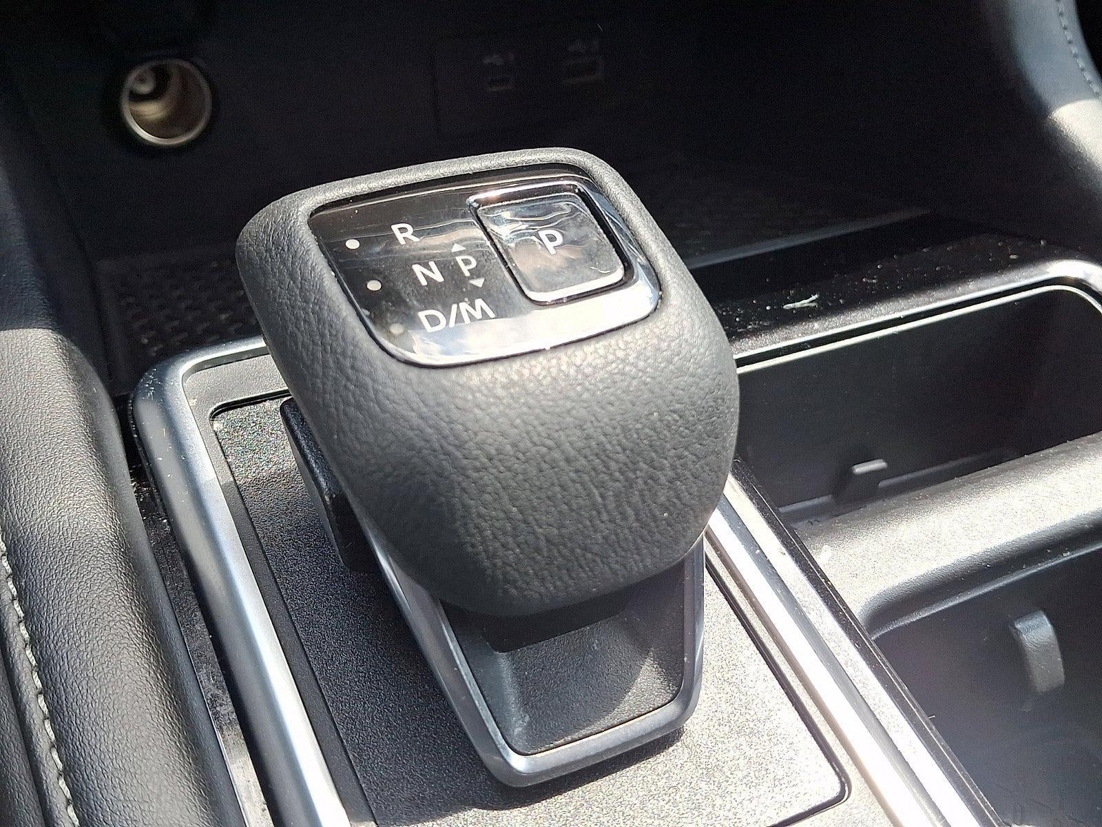 2023 Nissan Pathfinder SV