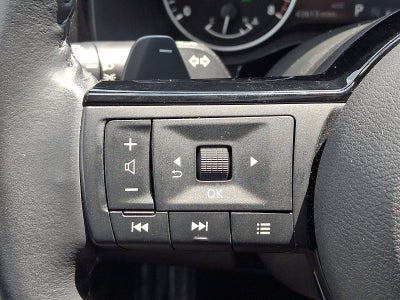 2023 Nissan Pathfinder SV