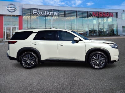 2024 Nissan Pathfinder SL