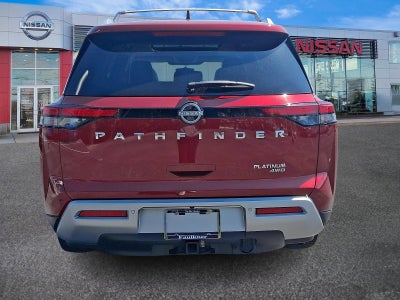 2023 Nissan Pathfinder Platinum