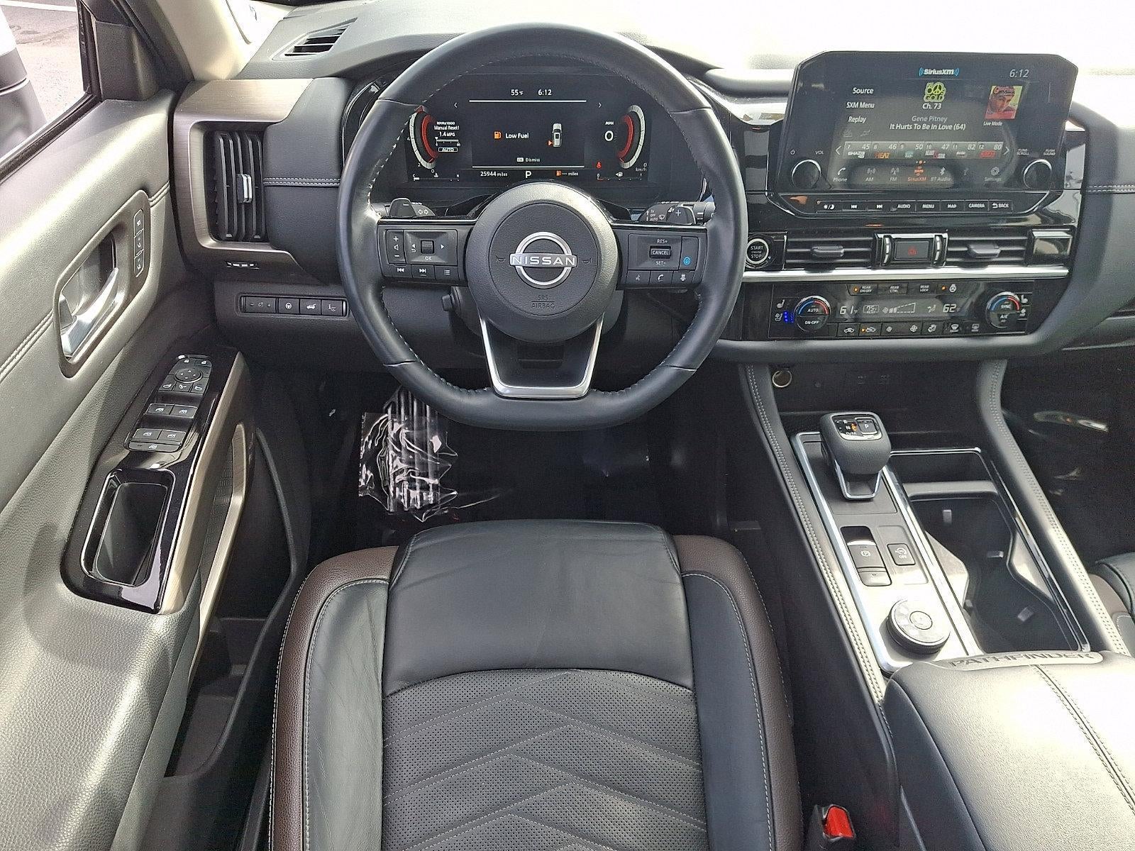 2023 Nissan Pathfinder Platinum