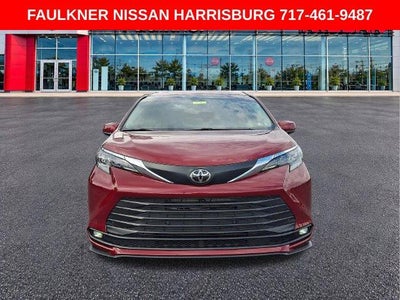2026 Toyota Sienna XLE FWD 7-Passenger (Natl)