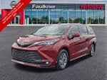 2026 Toyota Sienna XLE FWD 7-Passenger (Natl)