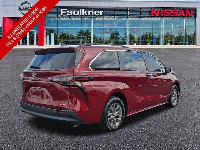 2026 Toyota Sienna XLE FWD 7-Passenger (Natl)