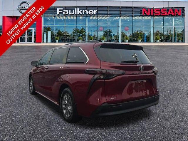 2026 Toyota Sienna XLE FWD 7-Passenger (Natl)