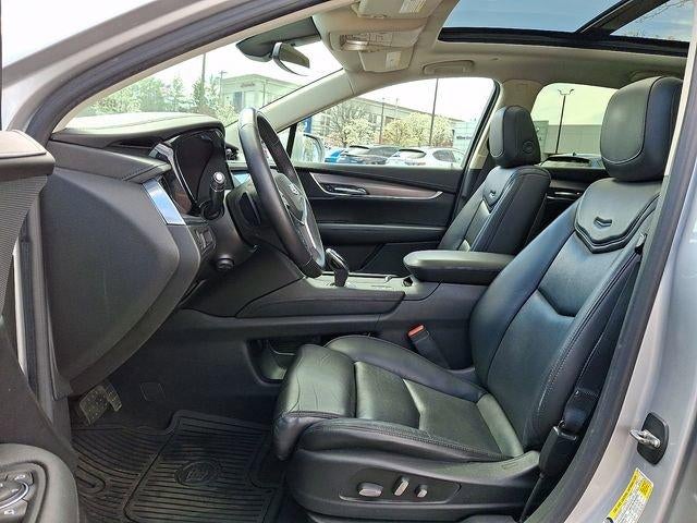 2017 Cadillac XT5 AWD 4dr Luxury