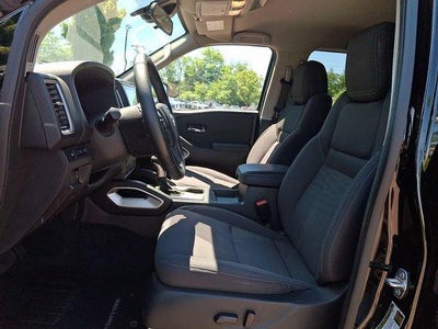 2024 Nissan Frontier Crew Cab 4x4 SV