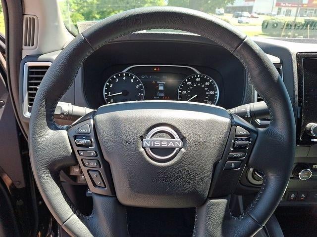 2024 Nissan Frontier Crew Cab 4x4 SV