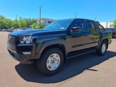 2024 Nissan Frontier Crew Cab 4x4 SV