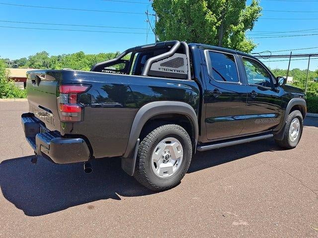 2024 Nissan Frontier Crew Cab 4x4 SV