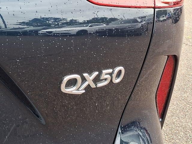 2023 INFINITI QX50 LUXE AWD