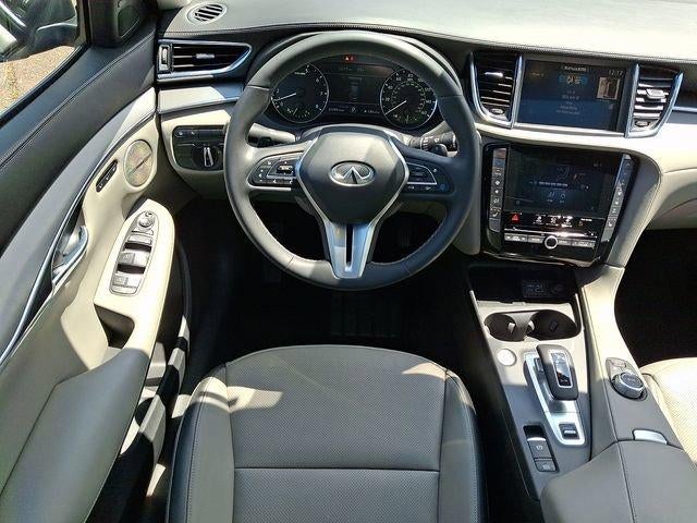 2023 INFINITI QX50 LUXE AWD