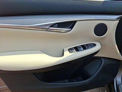 2022 INFINITI QX50 LUXE AWD