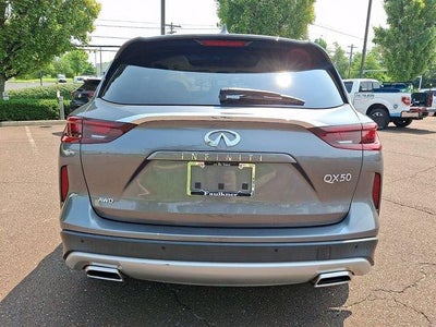 2022 INFINITI QX50 LUXE AWD