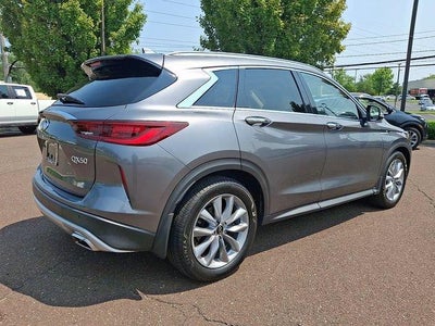 2022 INFINITI QX50 LUXE AWD