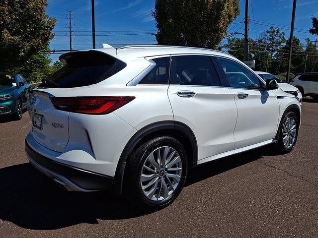 2023 INFINITI QX50 LUXE AWD