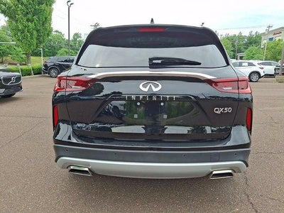 2023 INFINITI QX50 LUXE AWD