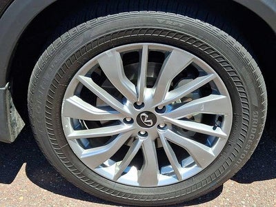 2025 INFINITI QX50 LUXE AWD
