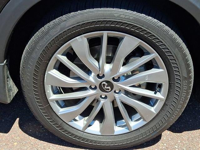 2025 INFINITI QX50 LUXE AWD