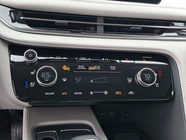 2027 INFINITI QX60 LUXE AWD