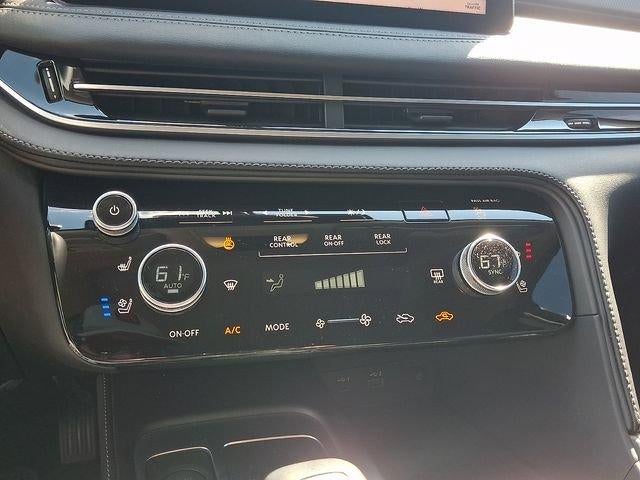 2025 INFINITI QX60 LUXE AWD