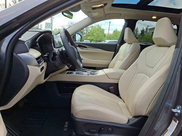 2025 INFINITI QX60 LUXE AWD