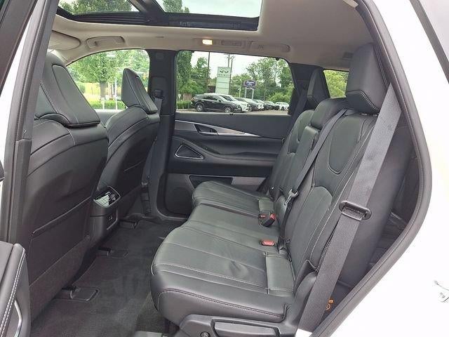 2025 INFINITI QX60 LUXE AWD