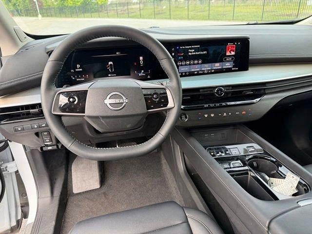 2025 Nissan Murano AWD SL