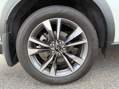 2023 INFINITI QX60 LUXE FWD