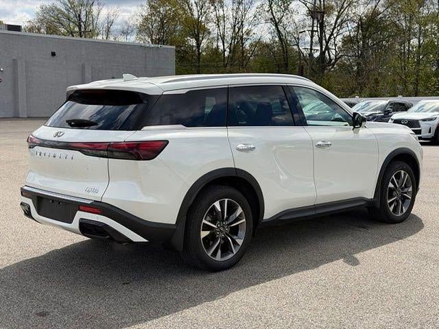 2023 INFINITI QX60 LUXE FWD