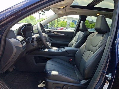2023 INFINITI QX60 LUXE AWD